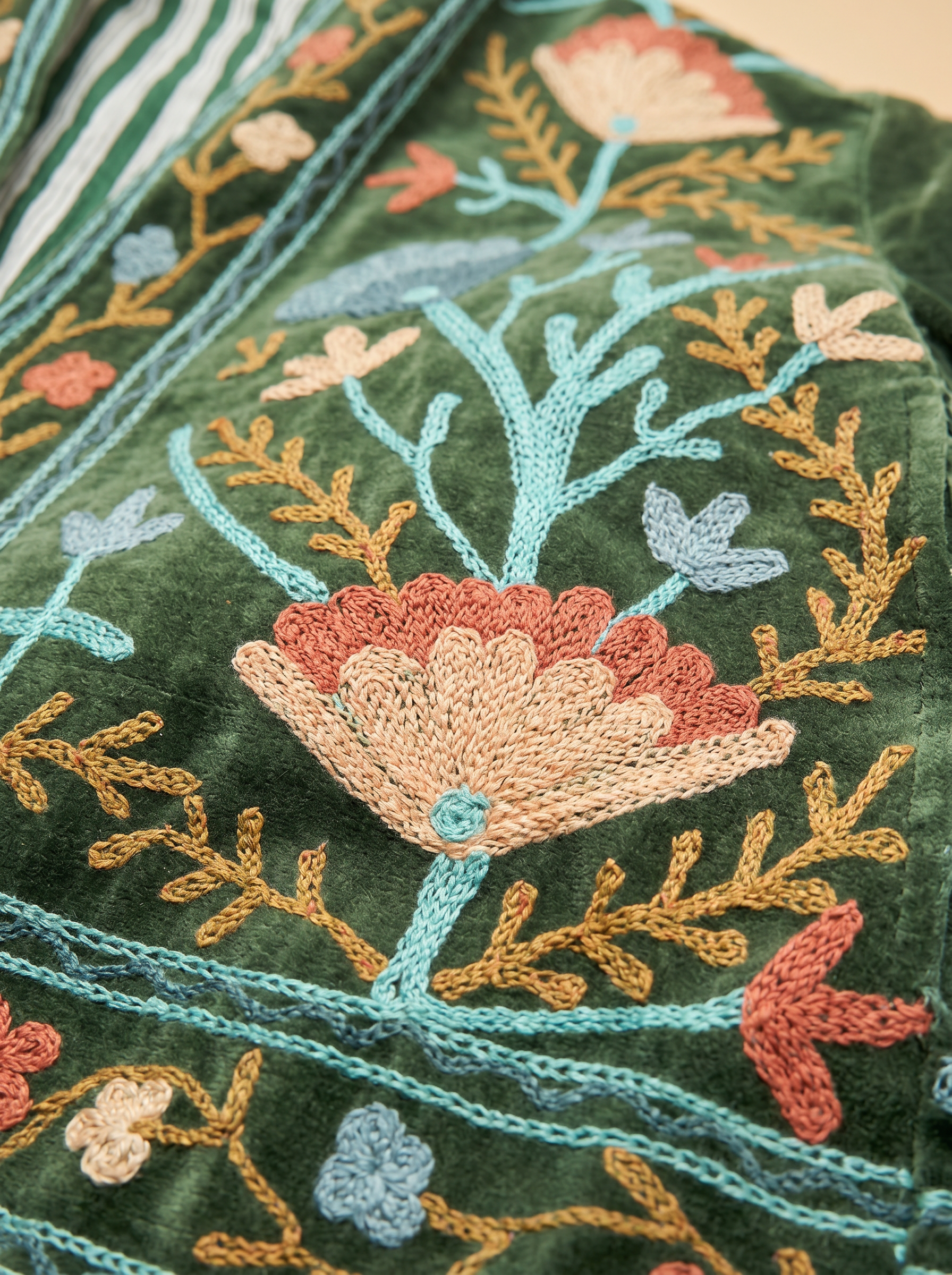 Emerald Garden Embroidered  Jacket – Free Size
