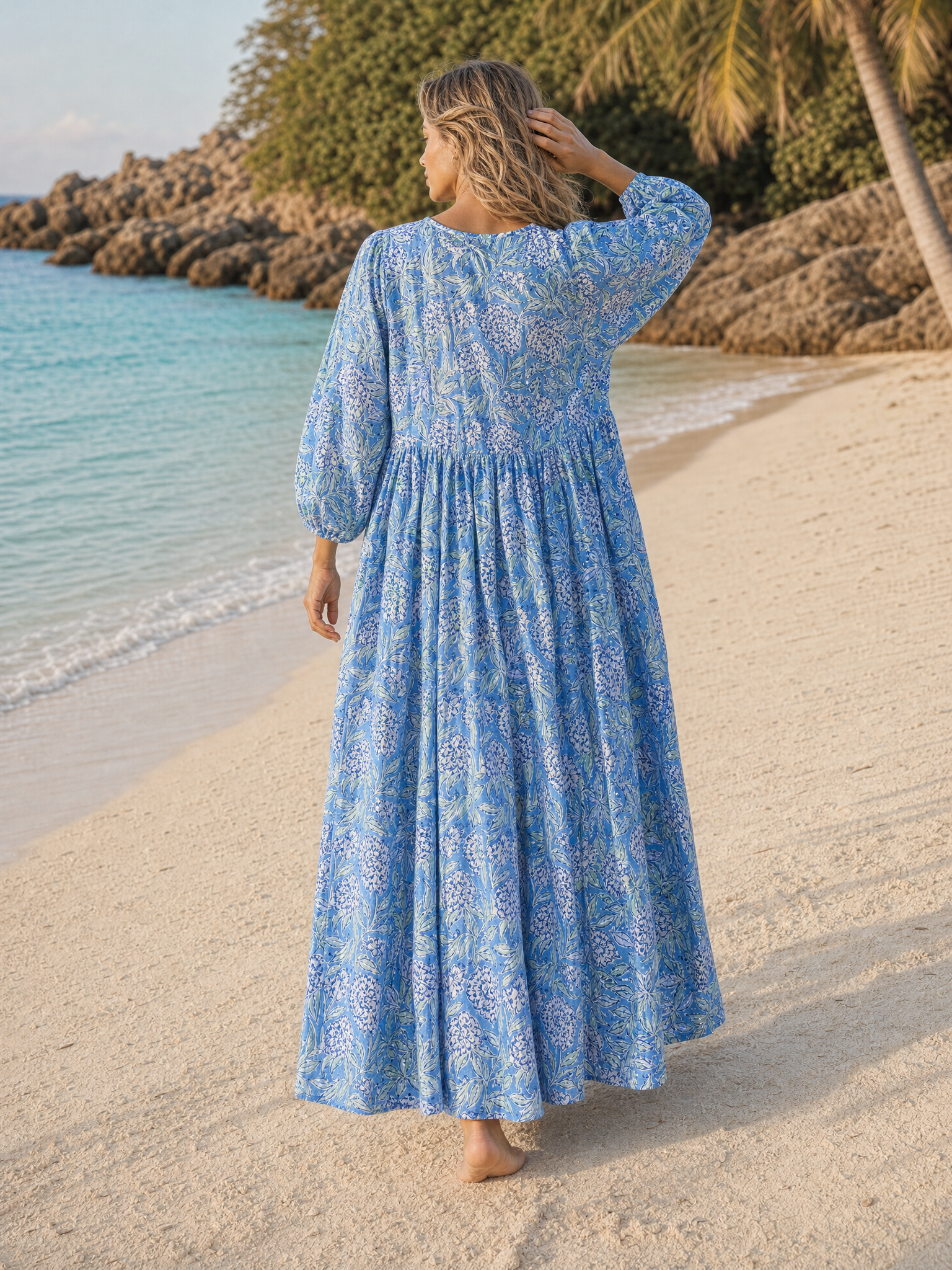 Blauw Peony Maxi Dress
